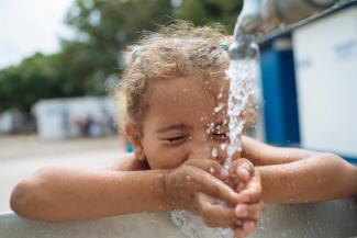 Ceder una obra de arte o apartamento